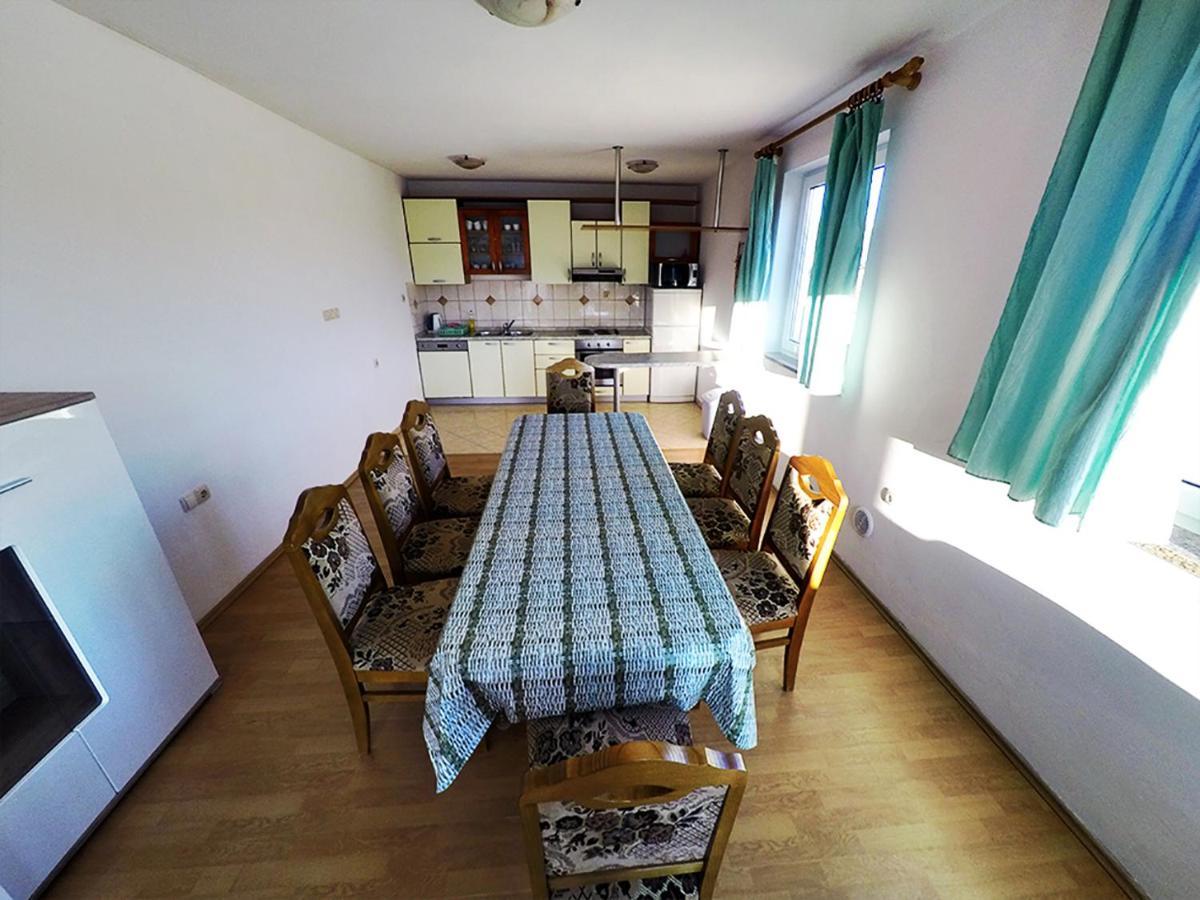 Apartments Piculjan Лопар Экстерьер фото