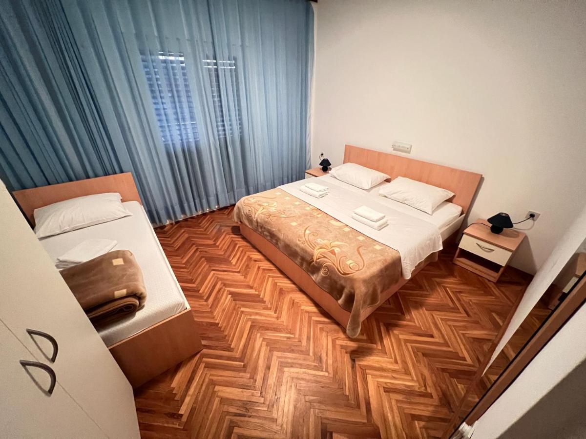 Apartments Piculjan Лопар Экстерьер фото