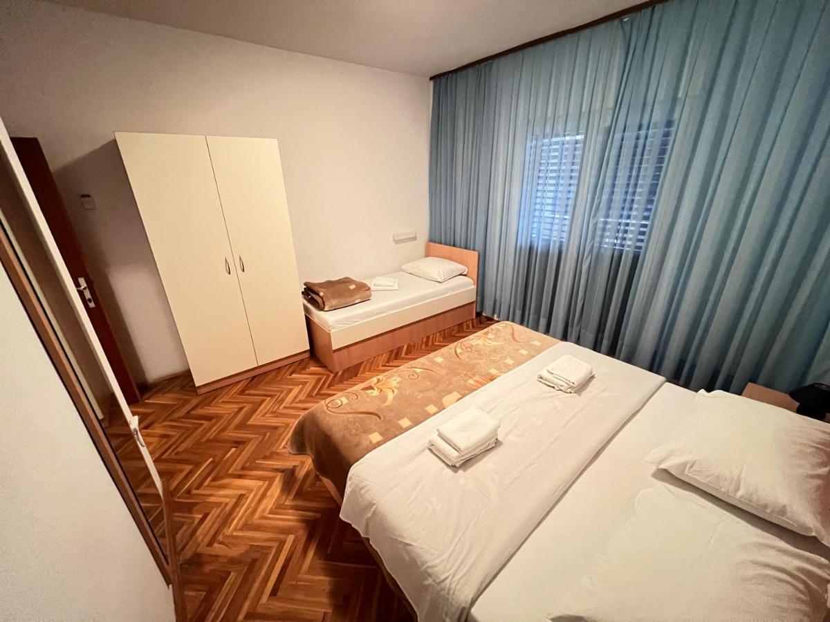 Apartments Piculjan Лопар Экстерьер фото